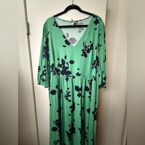 Ava & Viv Green Dress with Floral Design
